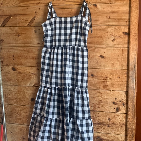 SHEIN Dresses & Skirts - Shein Gingham tiered dress